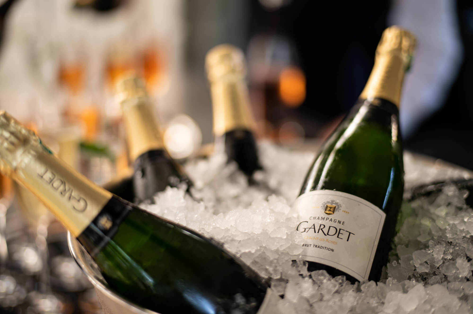 ROSL_champagne_on_ice3