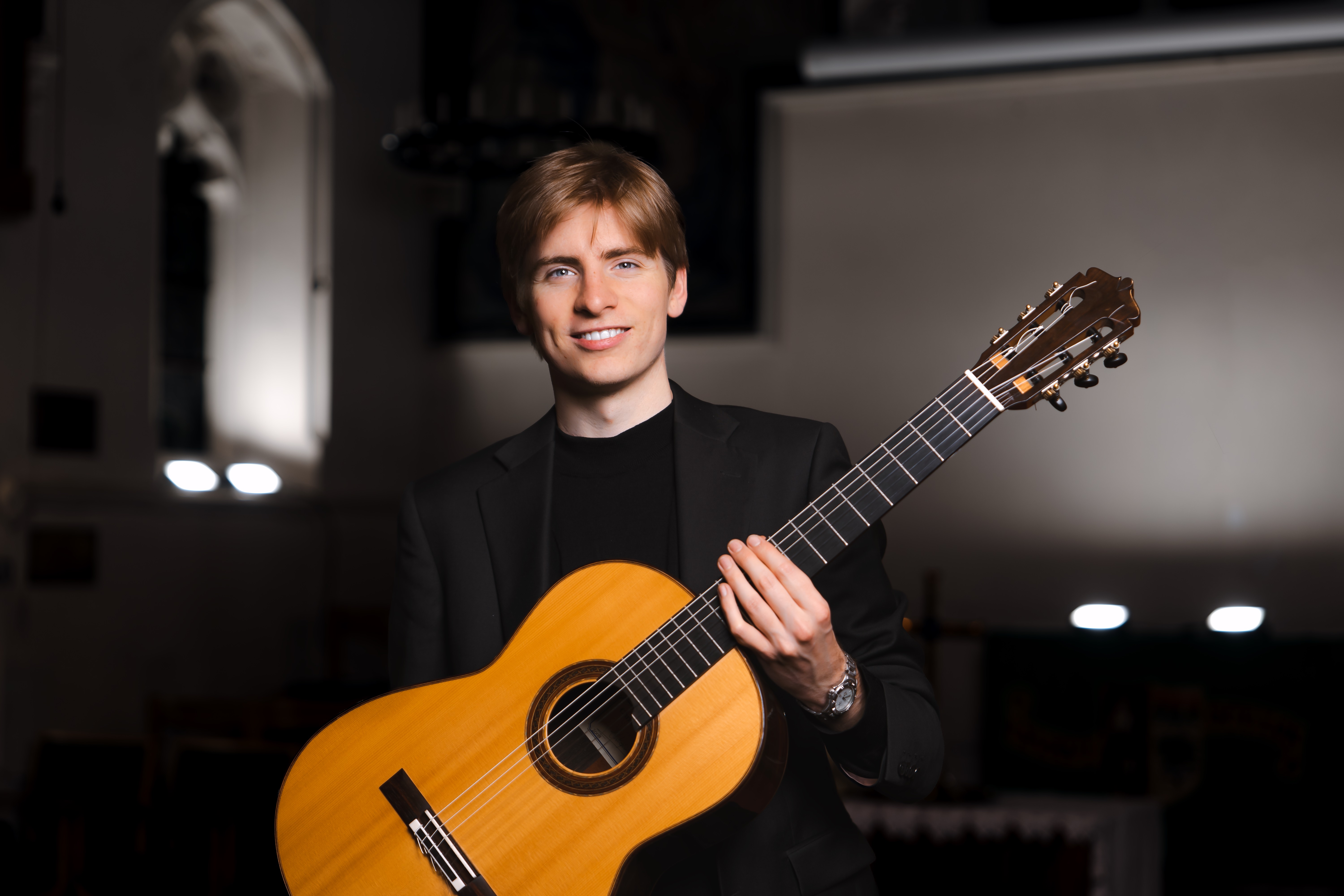 Noah Layzell guitarist