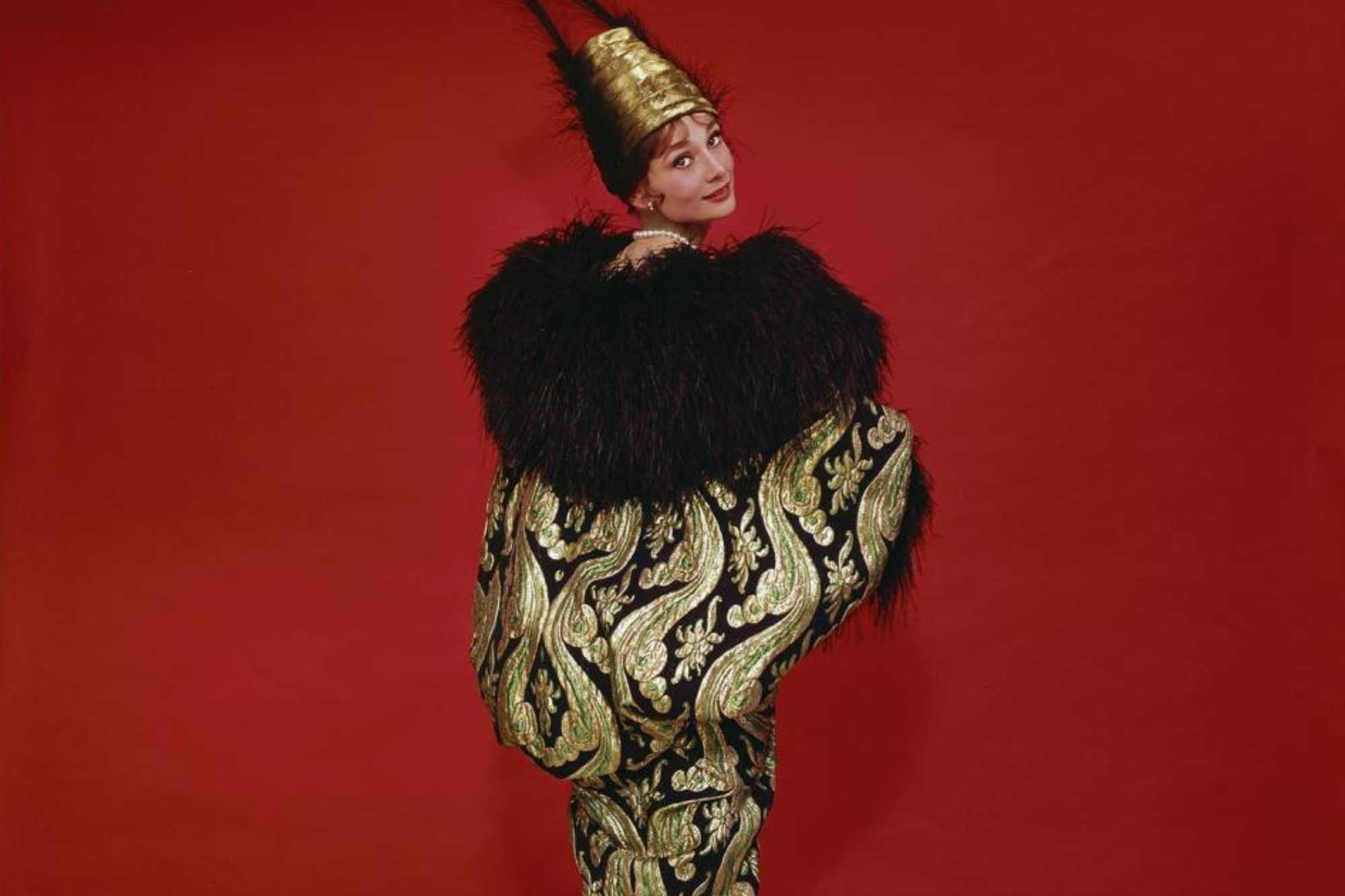 cecil-beaton-fashionable-world (2)