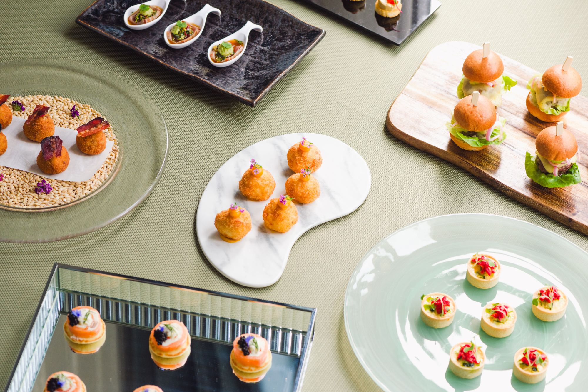 Nyetimber sparkling wine canapes tasting